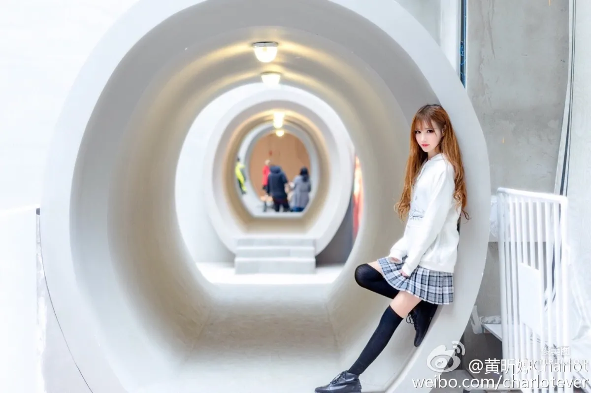 Huang Xinting Charlot, Weibo Private Shoot photo 12