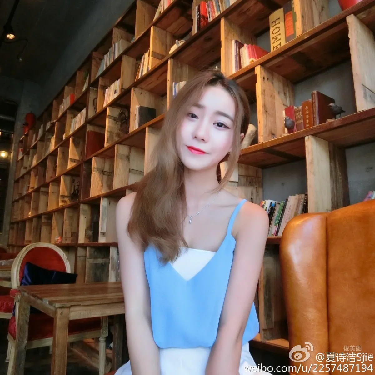 Xia Shijie Sijie - CJ2016 NetDragon Game Booth SG. photo 13
