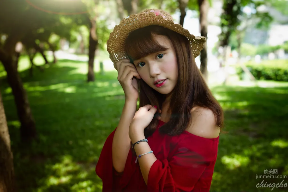 Lv Jialing - Fuxing High School Beauty Queen Aesthetic Photos photo 15
