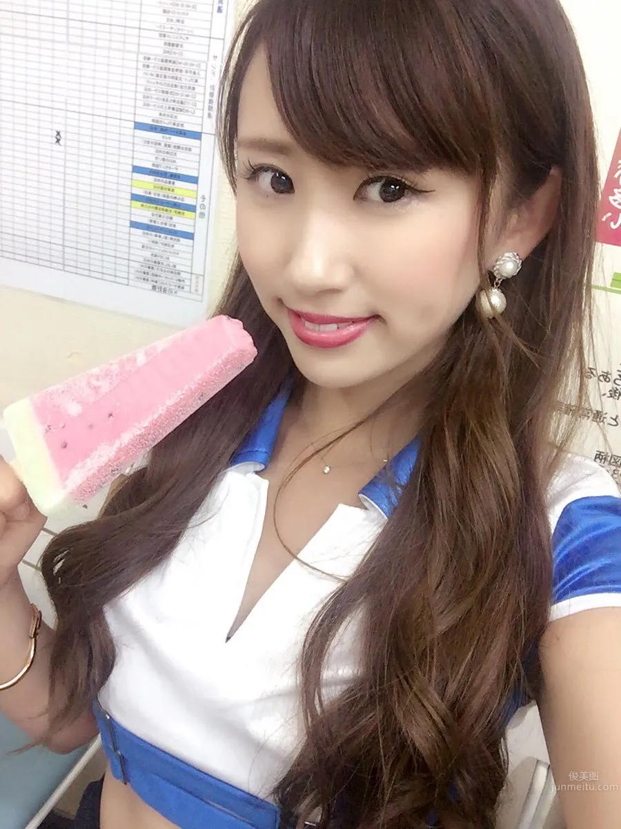 瀬戸ういか- 俏丽赛车女模私房照_4