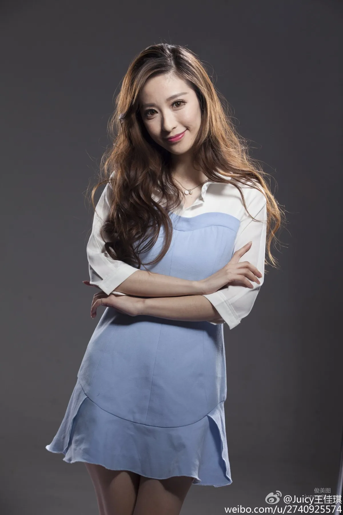 Wang Jiaqi Juicy - Century Tiancheng Popular ShowGirl photo 1