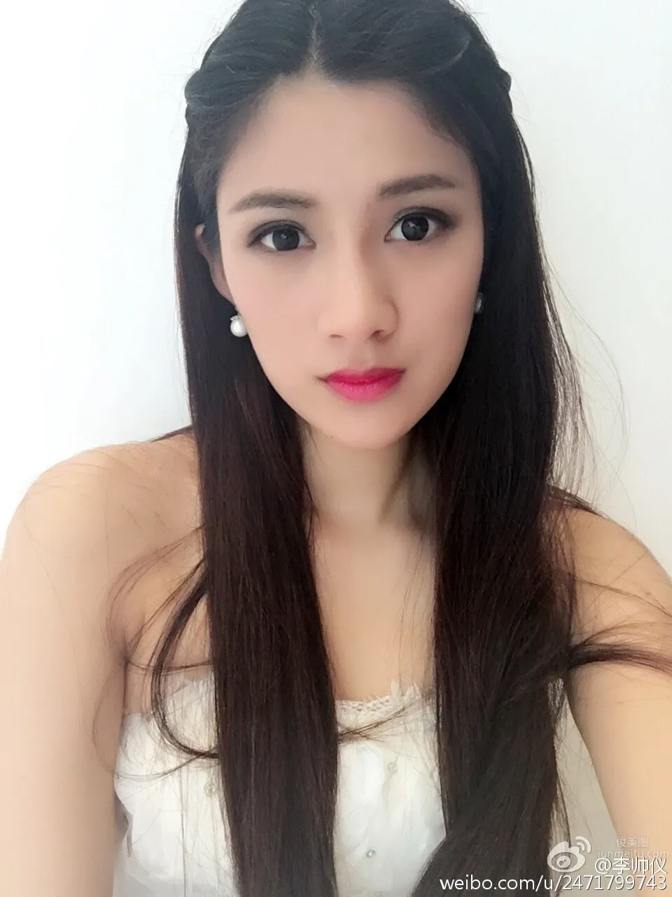 Li Shuaiyi Michel - 2016 ChinaJoy Bingqiong Huyu SG photo 2