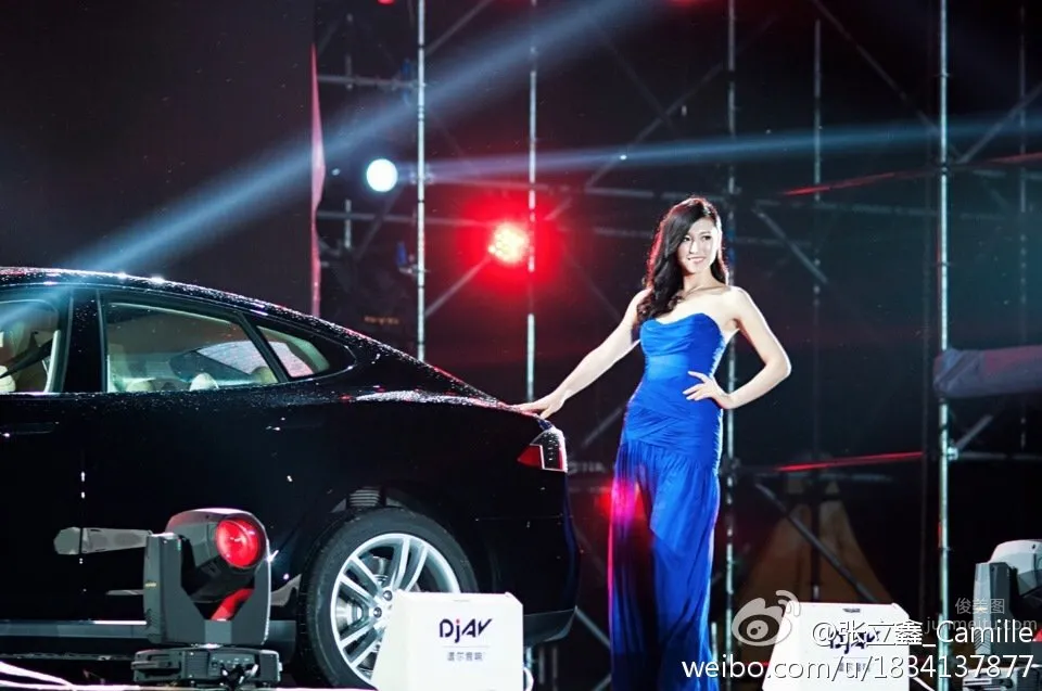 Zhang Lixin Camille - Beautiful Car Model Pretty Pictures Show photo 11