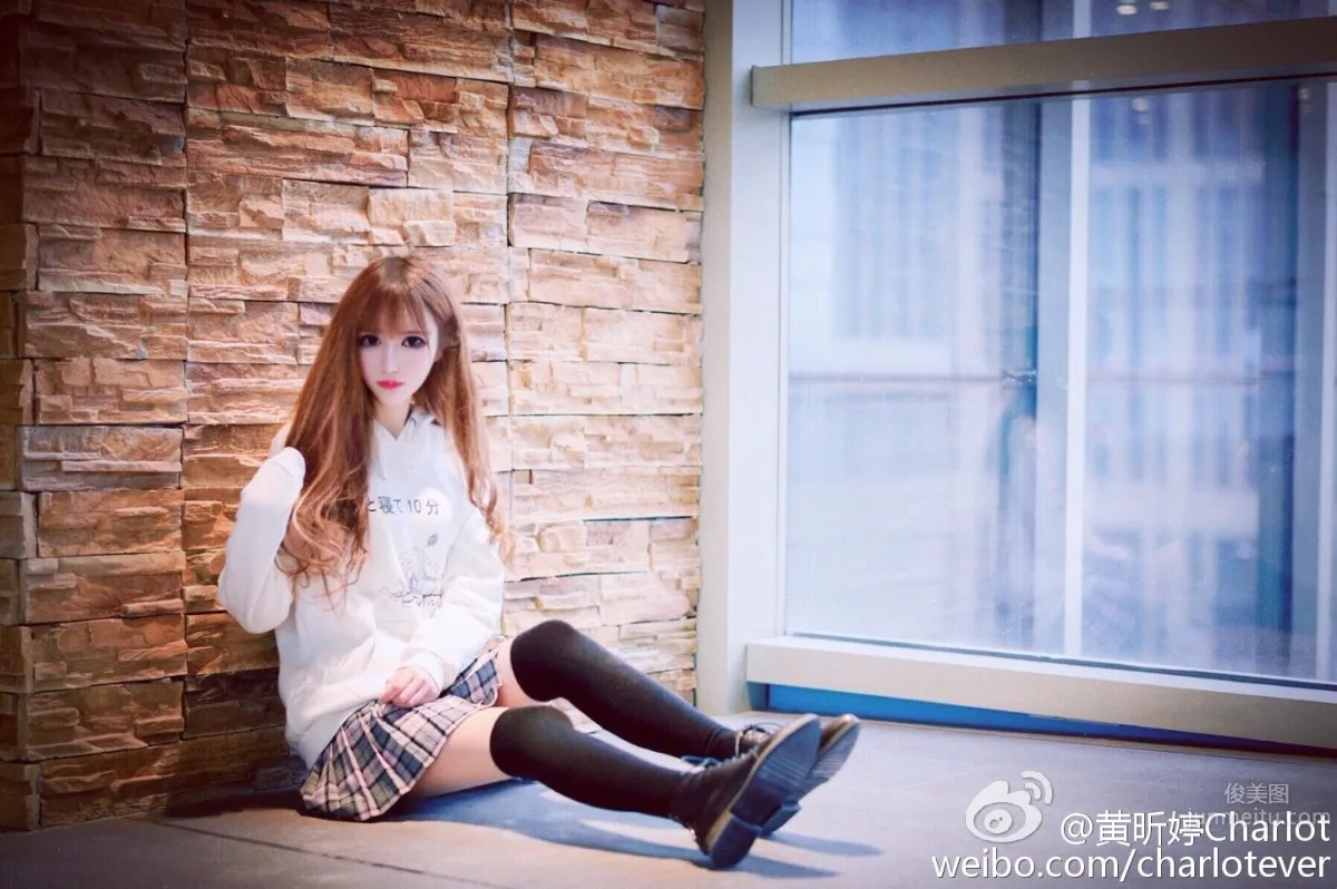 Huang Xinting Charlot, Weibo Private Shoot photo 11