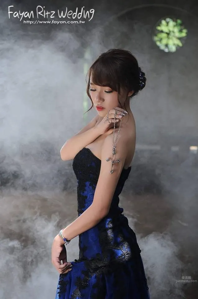 Lv Jialing - Fuxing High School Beauty Queen Aesthetic Photos photo 10