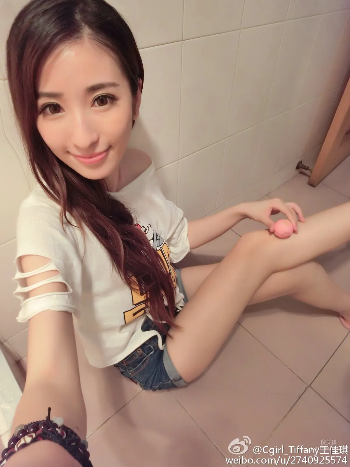 Wang Jiaqi Juicy - Century Tiancheng Popular ShowGirl photo 7