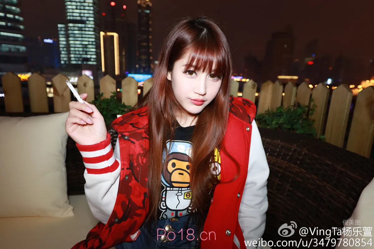 Yang Lexuan VingTa - Pinke Media Signed Showgirl photo 25