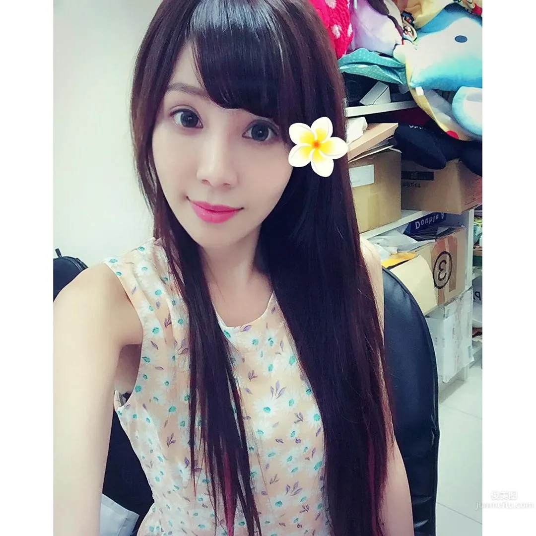 小彩Zaya- 氣質好出衆的「無雙樂團」正妹隊長 24