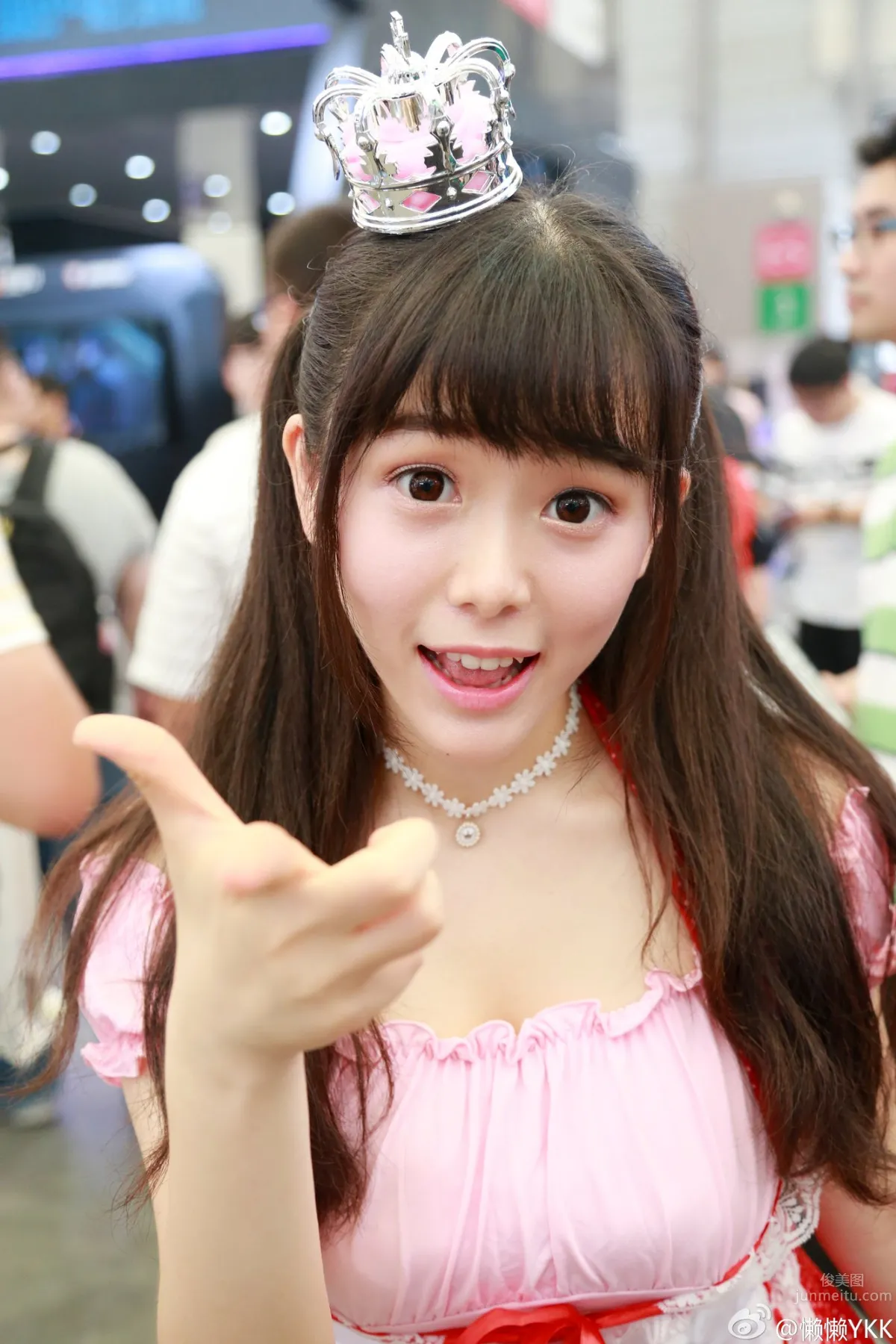 懶懶YKK- 2016ChinaJoy觸手TV展台主推SG 13
