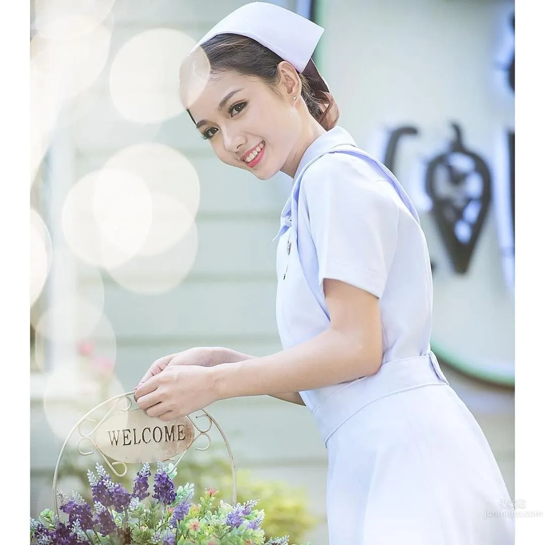 Namkhing Kanyapak, The Most Beautiful Nurse's Uniform Temptation photo 18