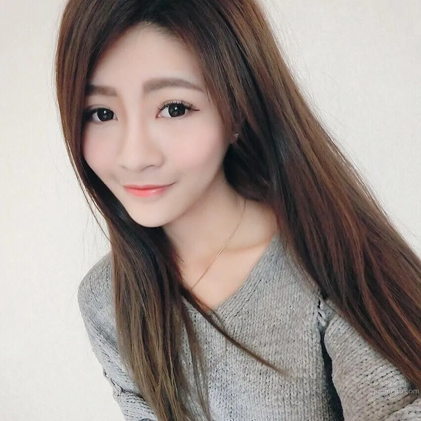Momo Maomao, Sweet and Elegant Counter Girl Private Beautiful Photos photo 15