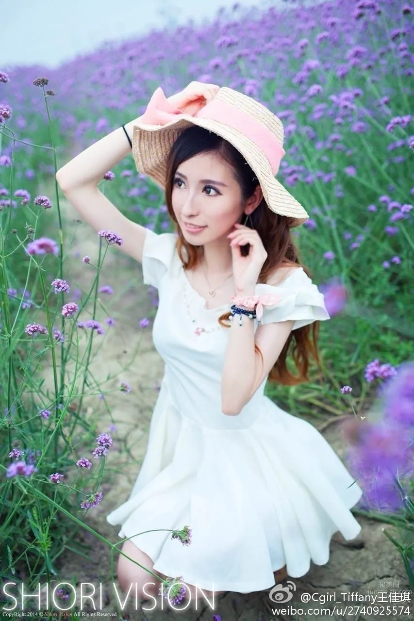 Wang Jiaqi Juicy - Century Tiancheng Popular ShowGirl photo 26