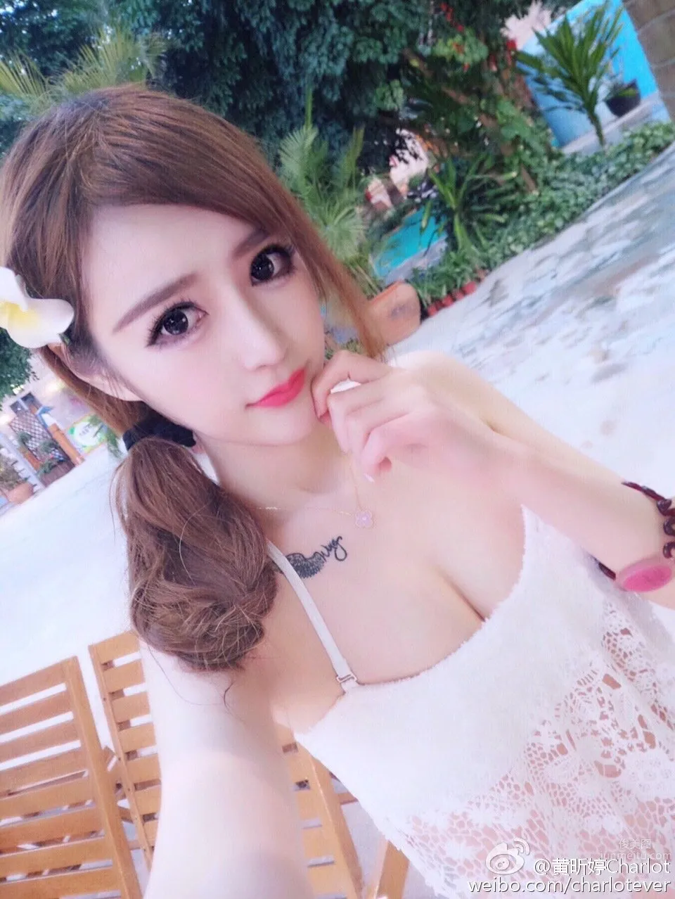 Huang Xinting Charlot, Weibo Private Shoot photo 5