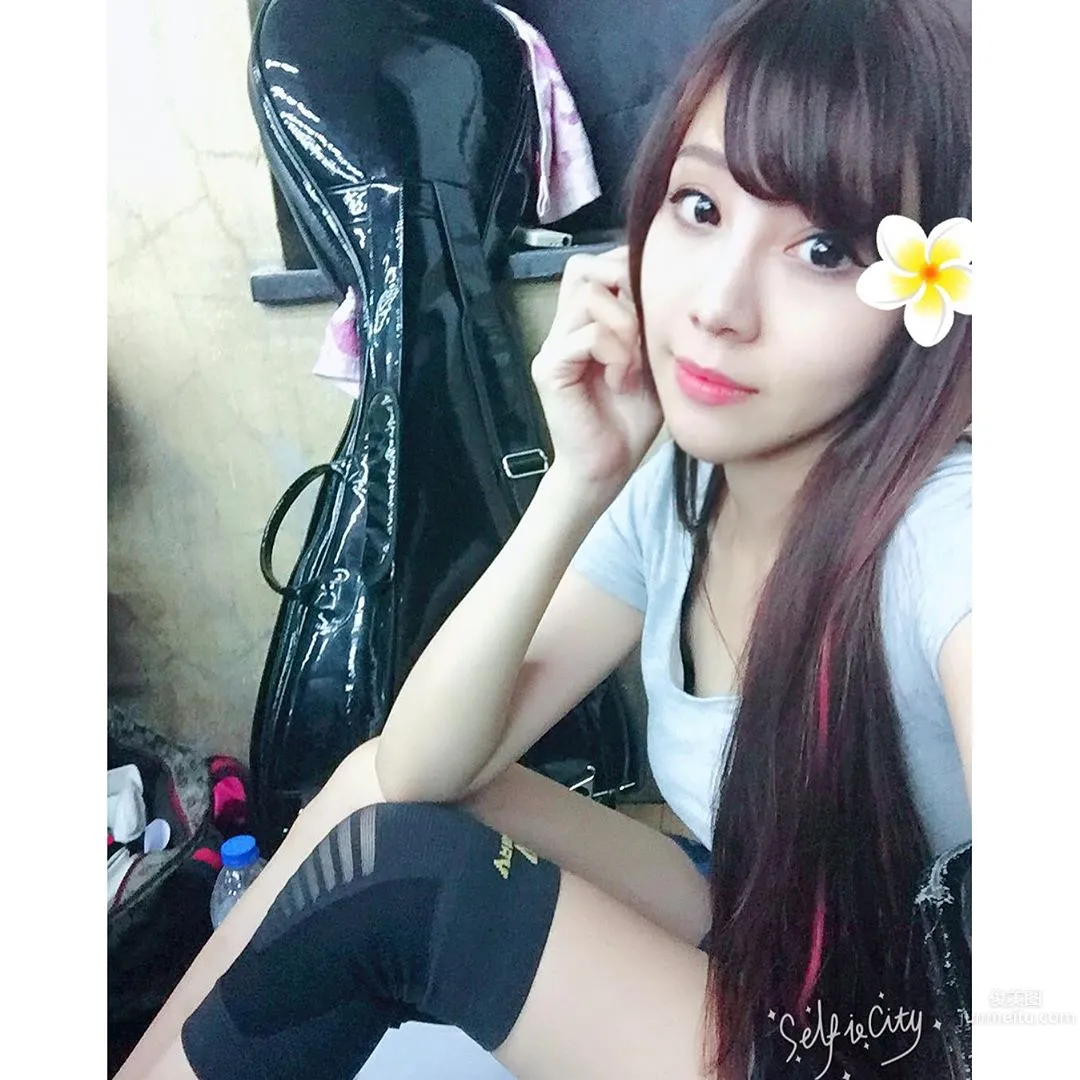 小彩Zaya- 氣質好出衆的「無雙樂團」正妹隊長 23