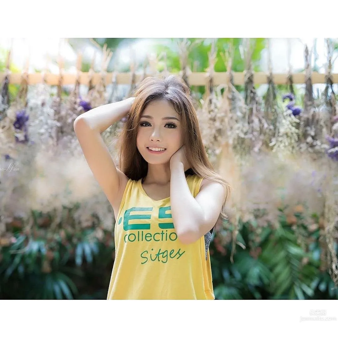 Namkhing Kanyapak - A Little Nurse with Great Looks and Figure photo 22