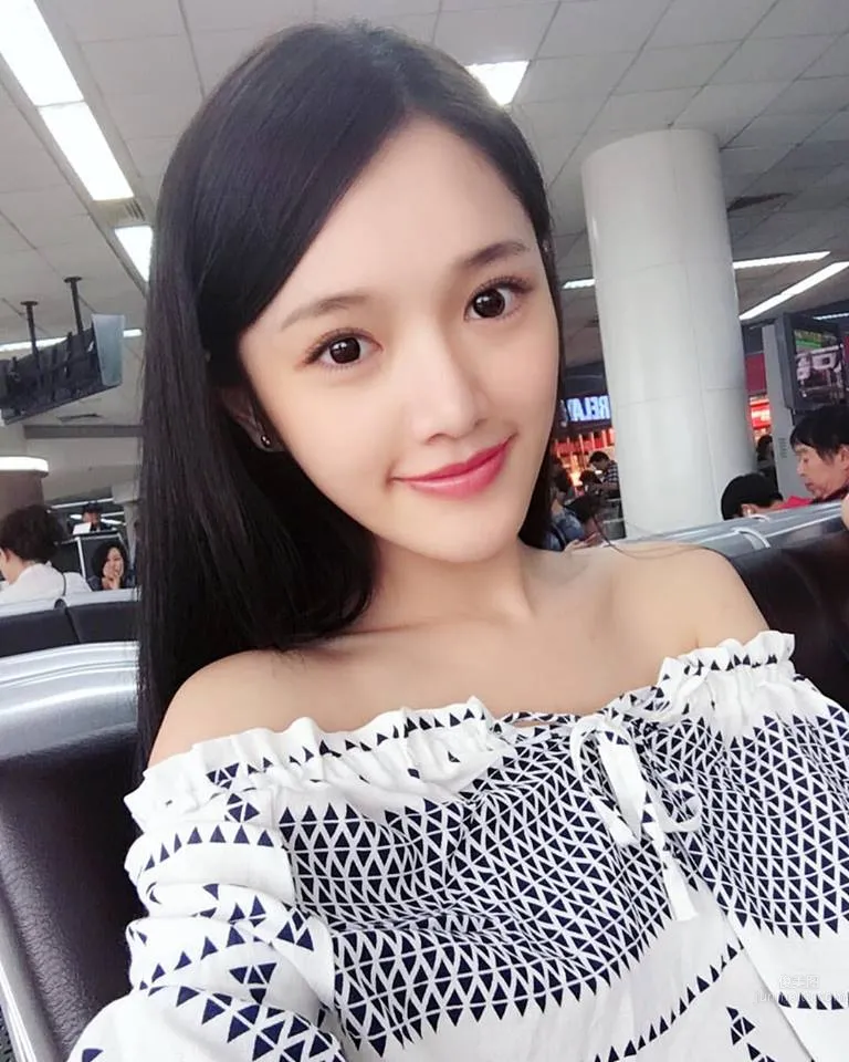 林妍柔(林岡怡)- 甜美系氣質正妹 24