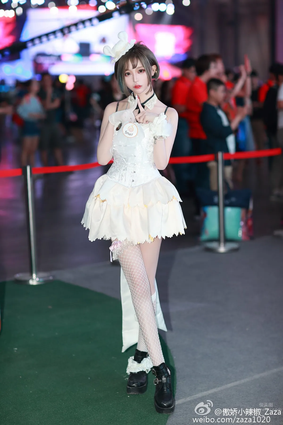 Zaza(傲嬌小辣椒)- 最受歡迎的蝸牛showgirl 1