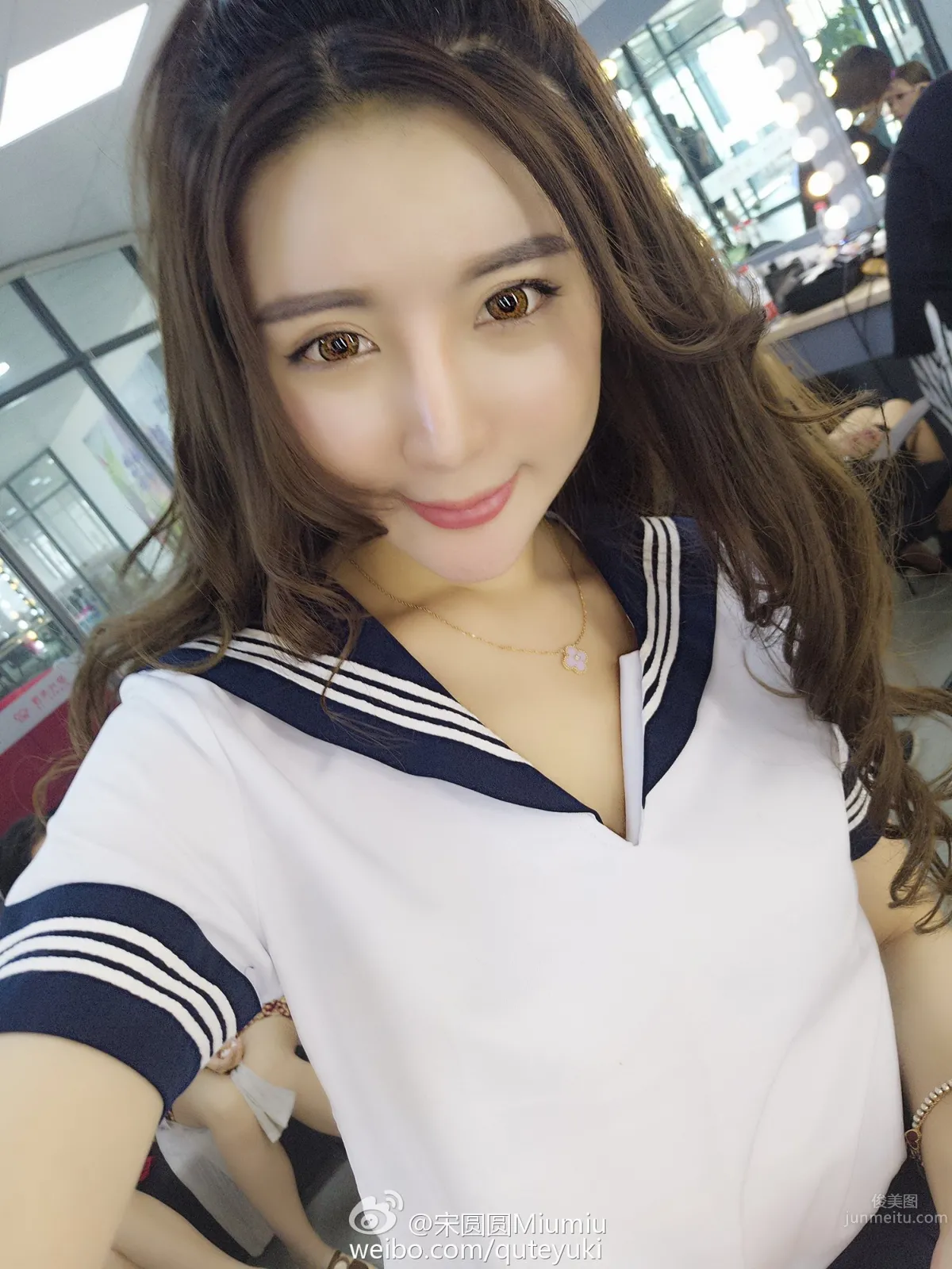 Song Yuanyuan - ChinaJoy2016 Xiaowo Technology Game Booth SG. photo 2