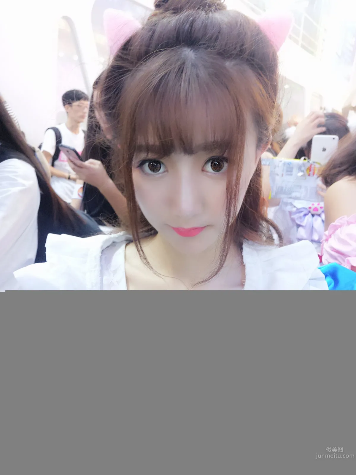盛甯甯- ChinaJoy 2016 網龍展台SG 5