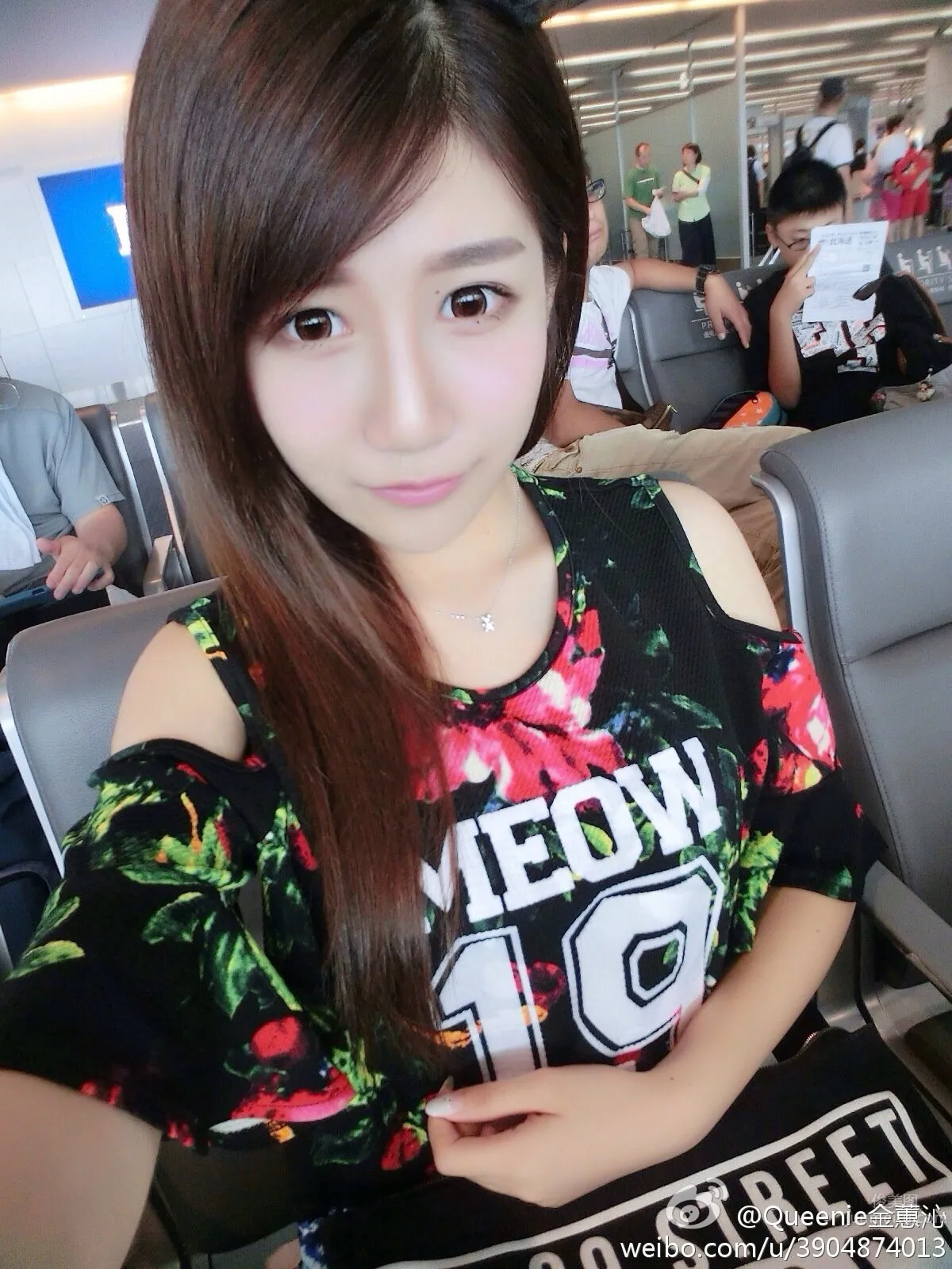 金蕙沁(Miyuki)- 超美的凱英網絡Showgirl 30