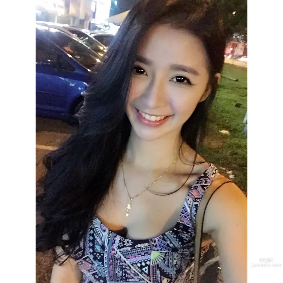 悠悠(Joeychua)- 大馬正妹化妝師有顔值也有胸～ 6