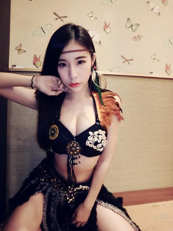 Amber Lin - Super Slim Sexy Dancer photo 5
