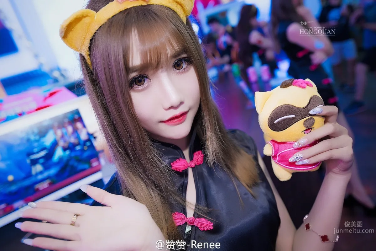 Zanzan Renee - 2016 ChinaJoy Duowan Games Booth SG photo 10