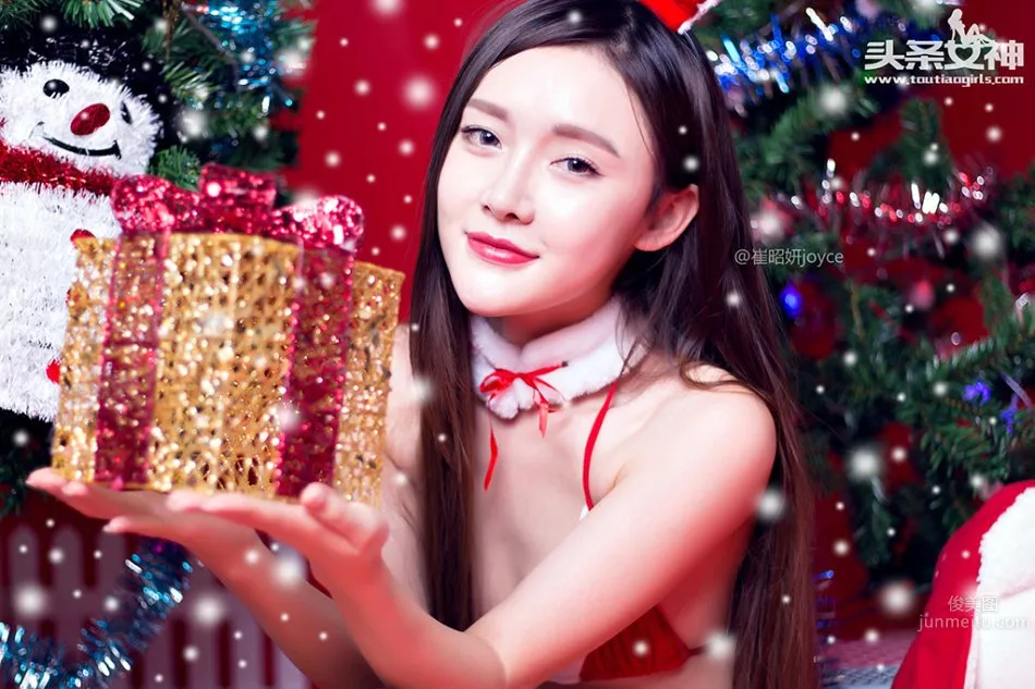 崔昭妍&达思宇- 圣诞大战～酥胸美腿好身材_5