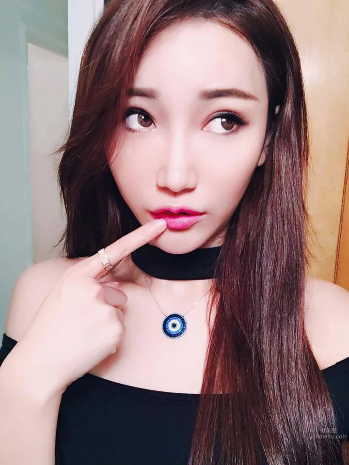 Gia陈可- 波兰混血儿私房靓照_0