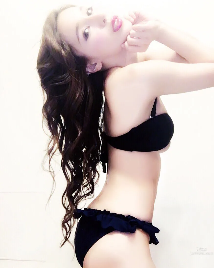 Xiaya Erena: Twitter photo 9