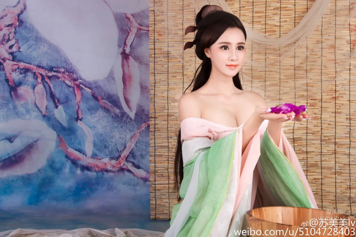 Su Meimei - Big Bust Sister Weibo Private Shoot Photos photo 9