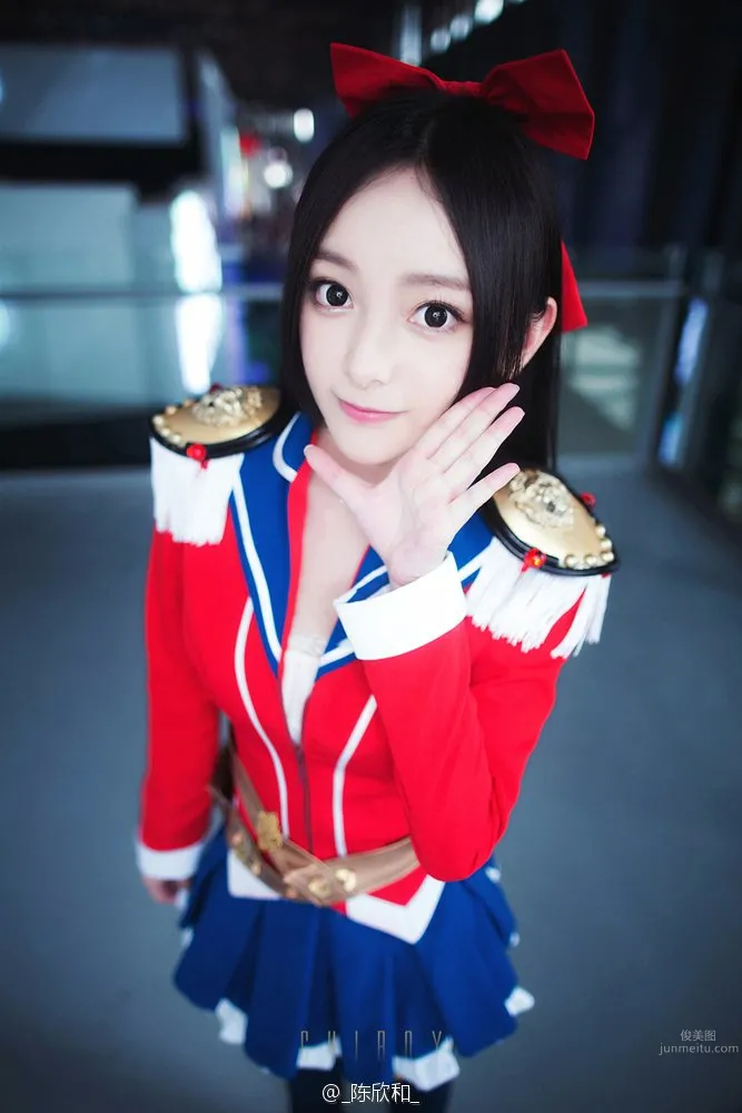 Chen Xinhe and Celia - 2012 ChinaJoy Perfect World Popular SG photo 1