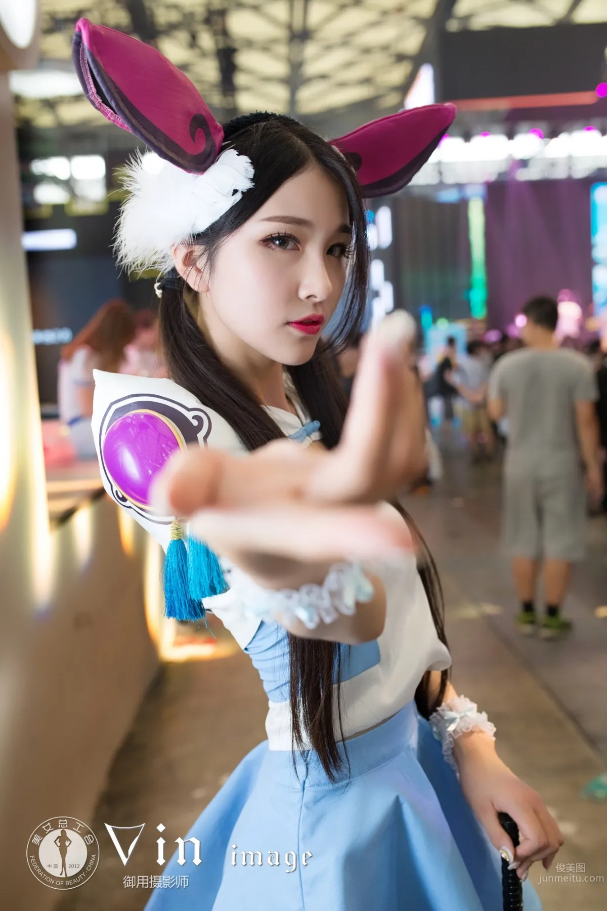 Lin Yimeng - 2016 ChinaJoy D.H. Games Booth SG photo 6