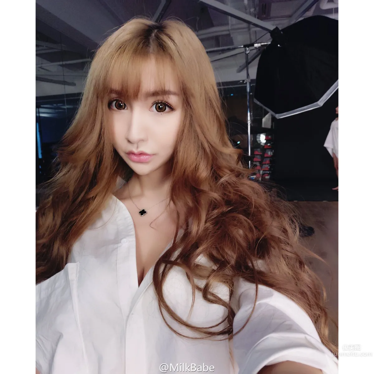 Fu Hao: Photo Set 2024 photo 8