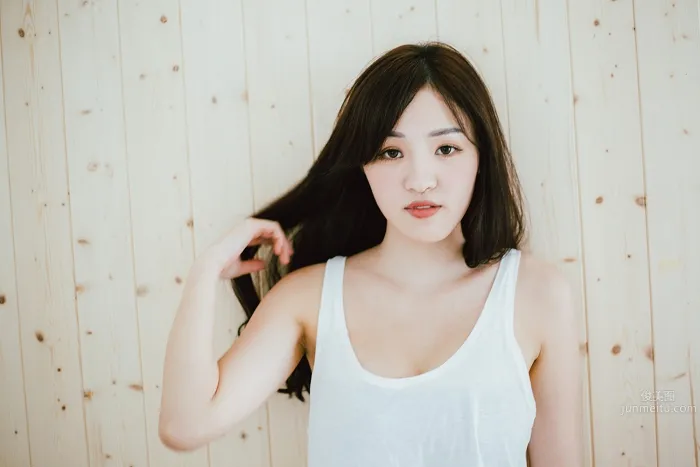 He Luoyi: Ashley photo 23