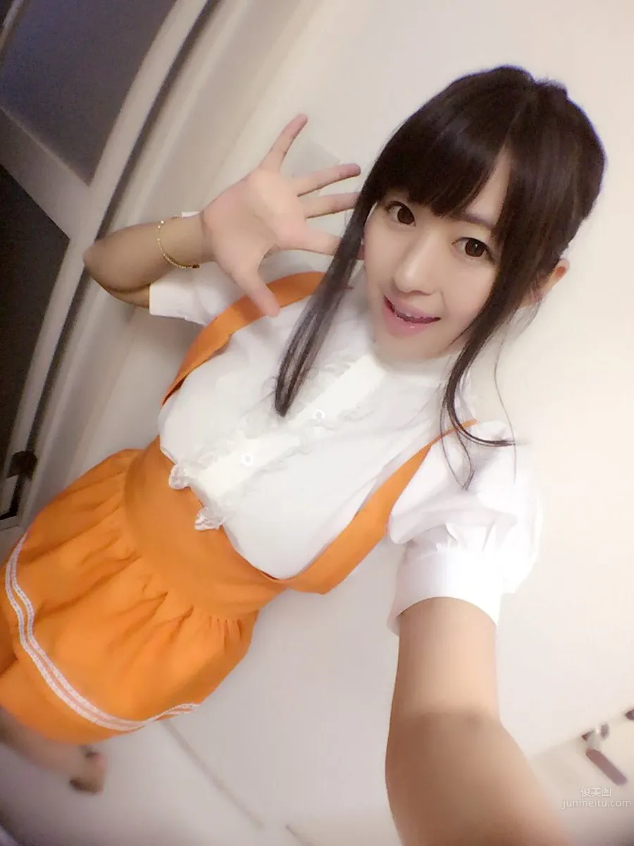 Natsuki Koyama - G-Cup Girl's Eye-Catching Twitter Photos photo 9