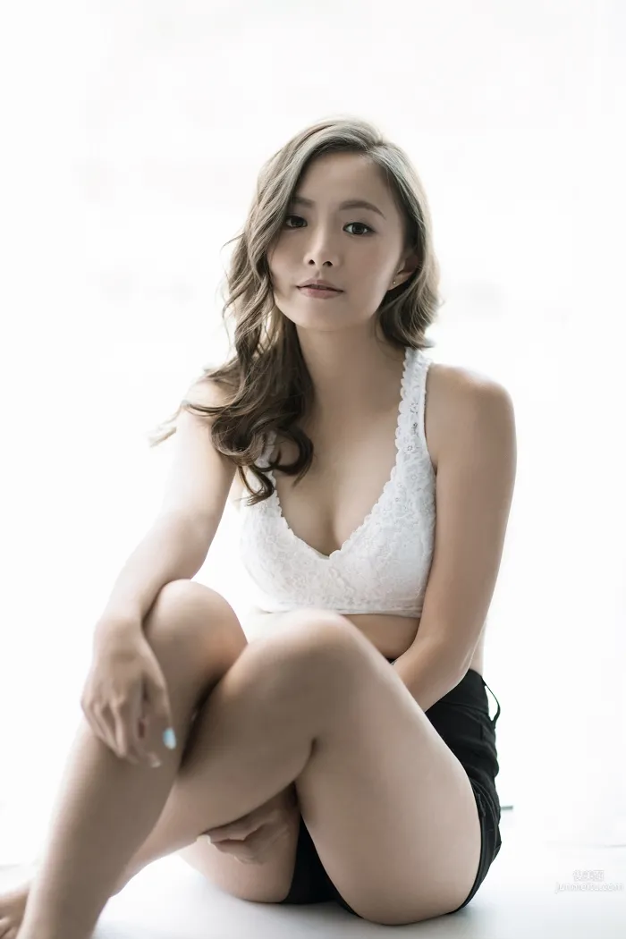 Tan Qiqi - Hong Kong's Cutest Rapper photo 1