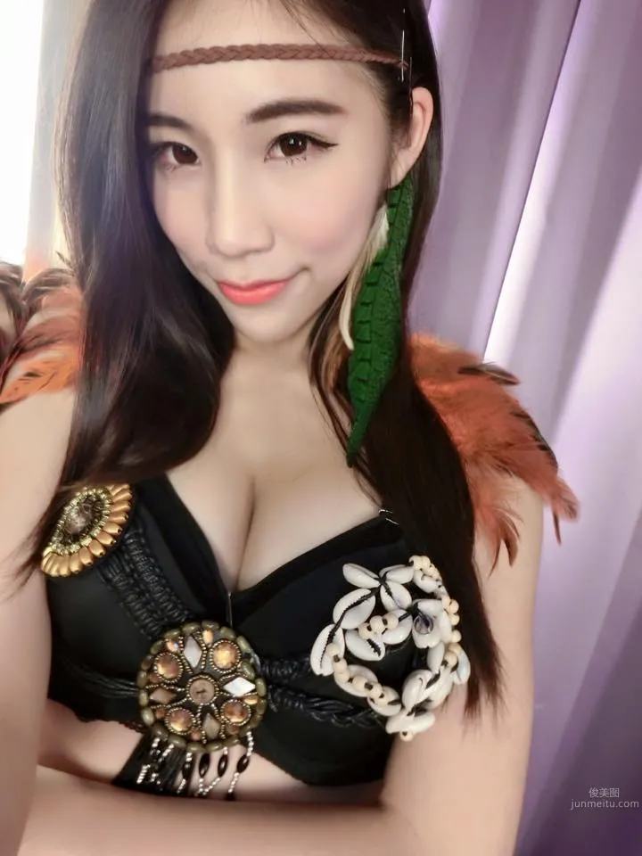 Amber Lin - Super Slim Sexy Dancer photo 18
