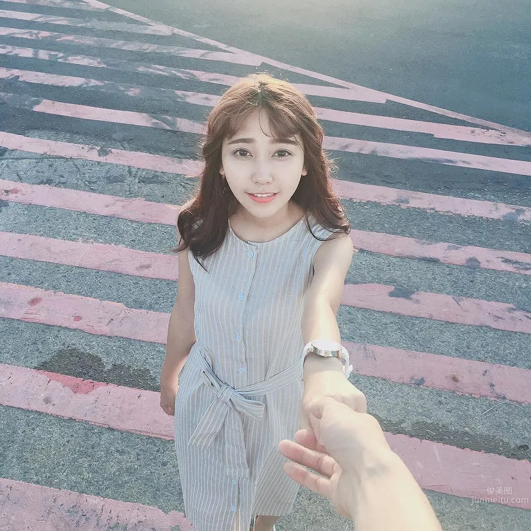 Xu Qingling, The Big-Eyed Beauty Who Walked Out of a Comic photo 9