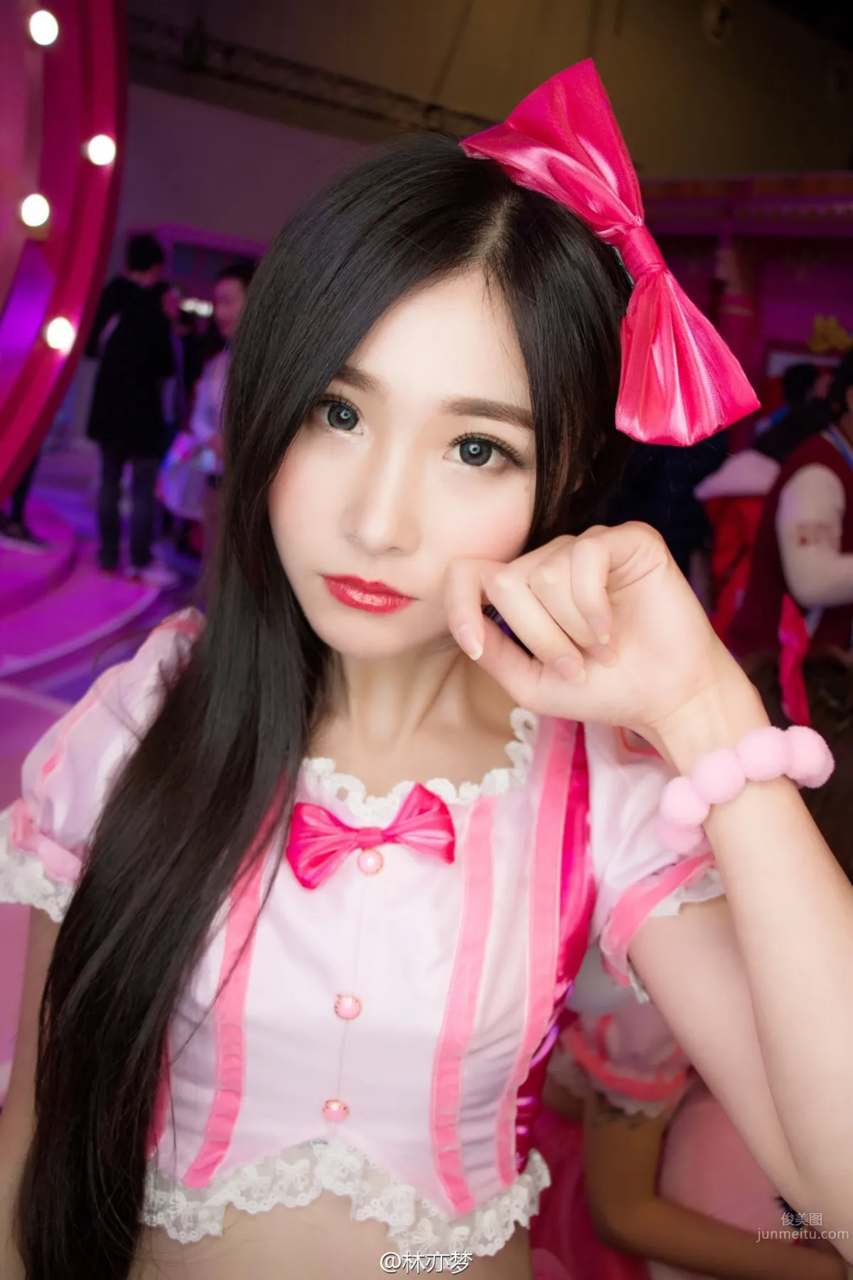 Lin Yimeng - 2016 ChinaJoy D.H. Games Booth SG photo 28