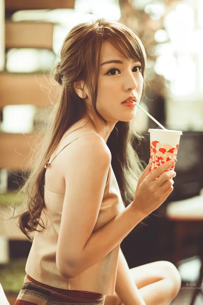 Vivi Tam(譚嘉儀)- 小女人 12