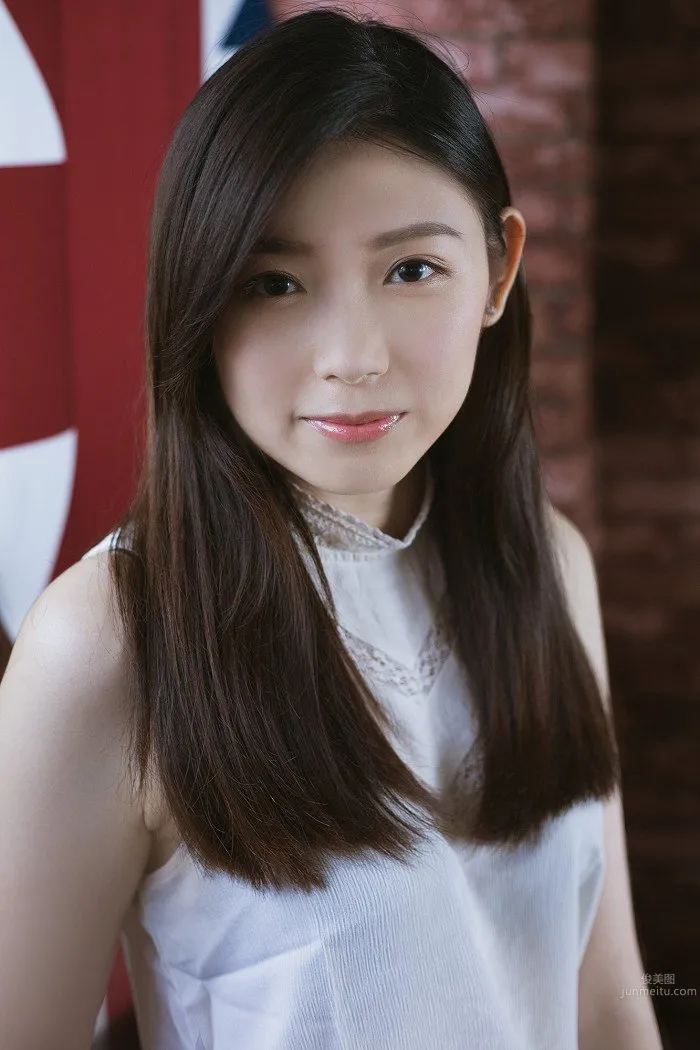 Shi Yingxin Joey - A UK Study Abroad Girl with Very High Looks photo 3