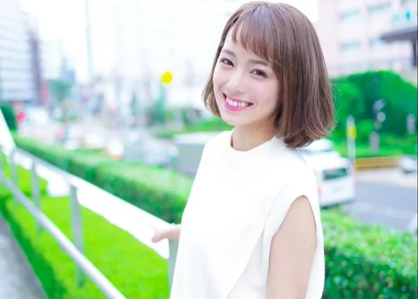 Mayuka Kuroda - Active College Student's First Swimsuit Photo photo 20