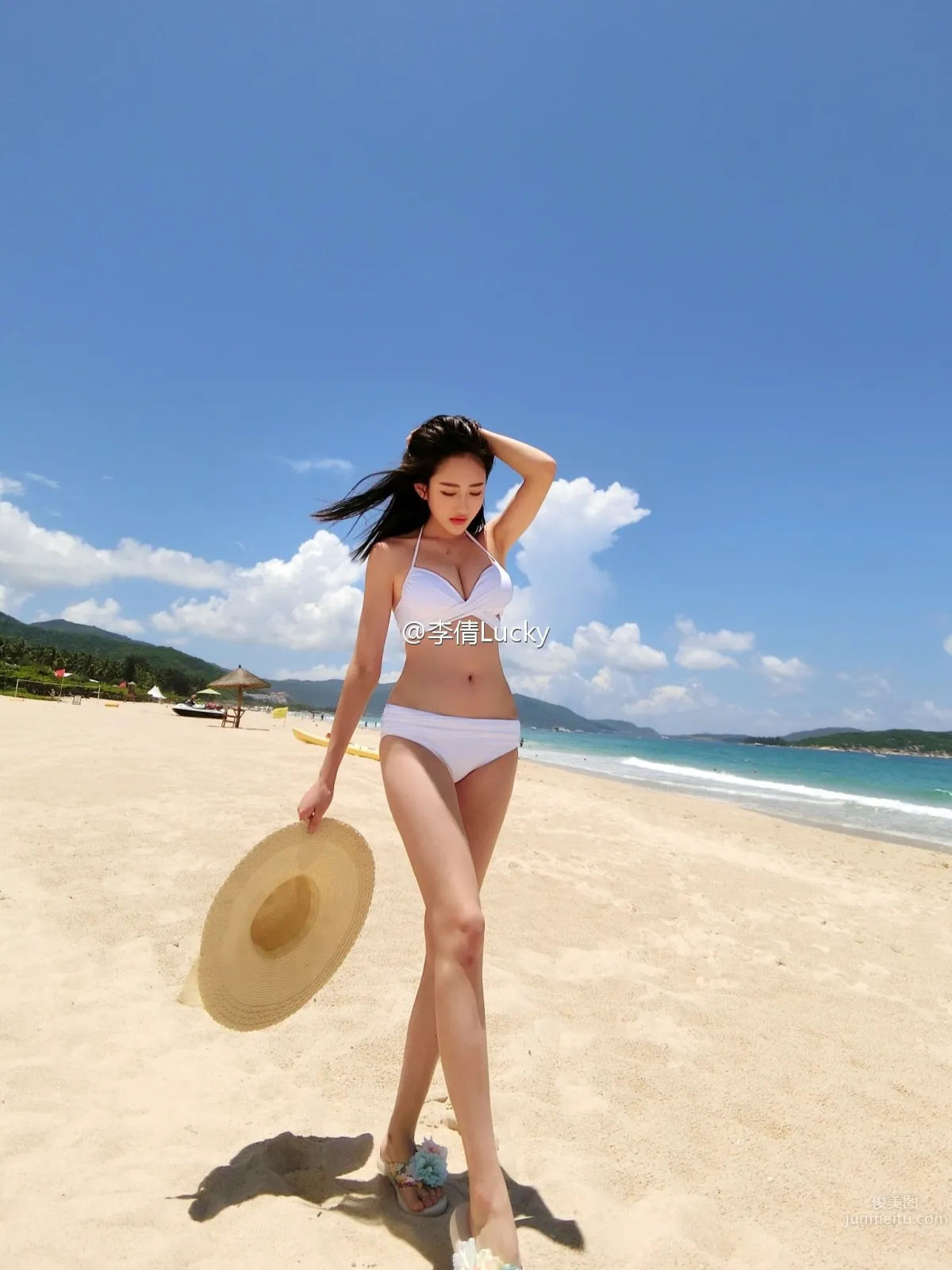 Liqian Lucky, Bikini Beautiful Photos Truly Tempting photo 16