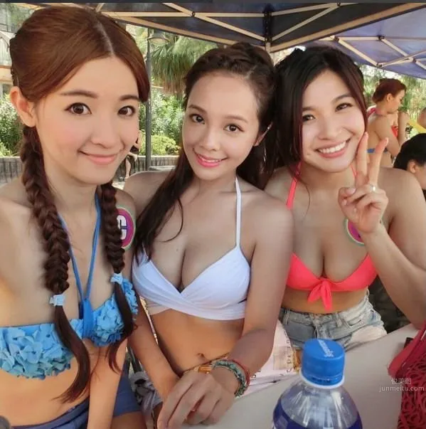 Chen Zhiyou, Hong Kong's New Bust Goddess Bikini Photos photo 32