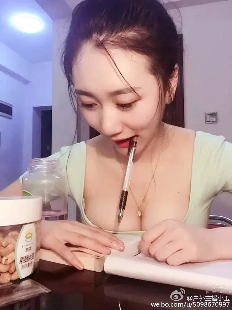 甜菜玉BABY- 熊貓tv女主播私房照 6