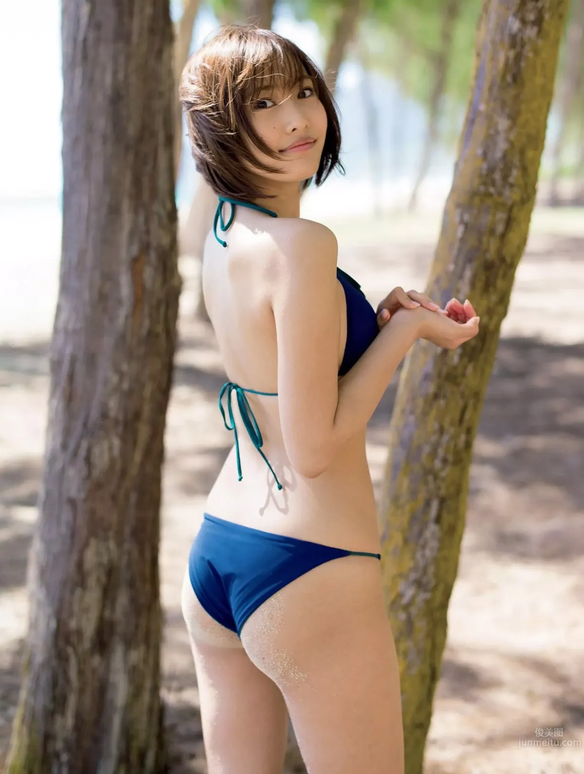 佐野雛子- 小惡魔美女就算短發也是魅力難擋 10