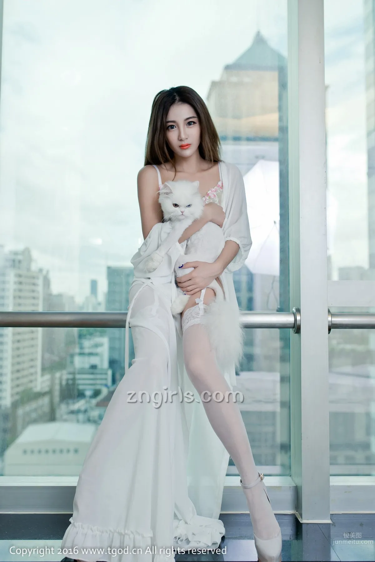 Liangying Sugar - [DKGirl] A Night of Ecstasy in Decadent Luxury photo 25