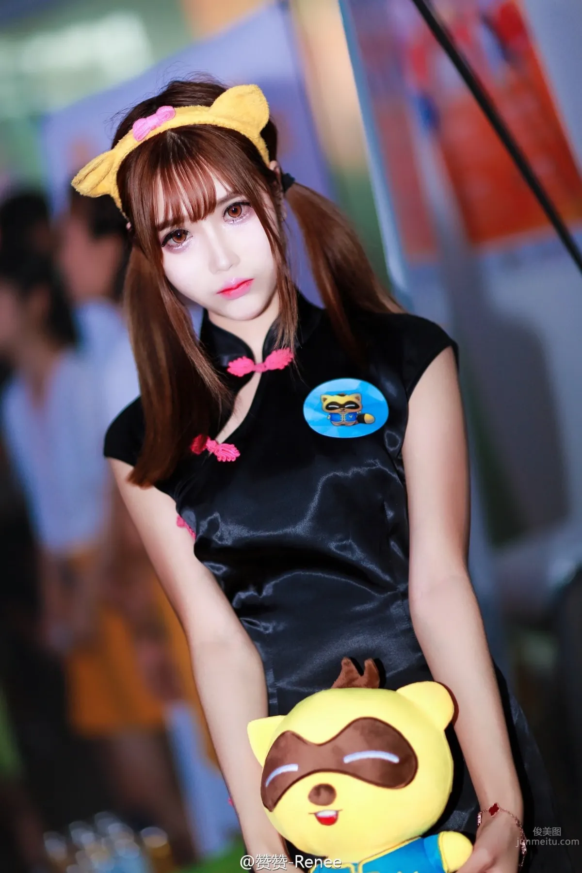 Zanzan Renee - 2016 ChinaJoy Duowan Games Booth SG photo 4