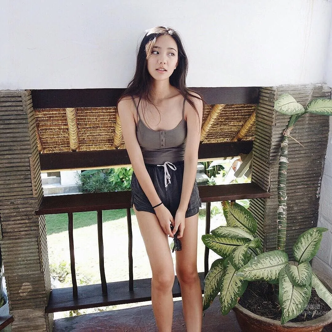 Kathy Zheng, The Shanghai Beauty with a Great Figure photo 7
